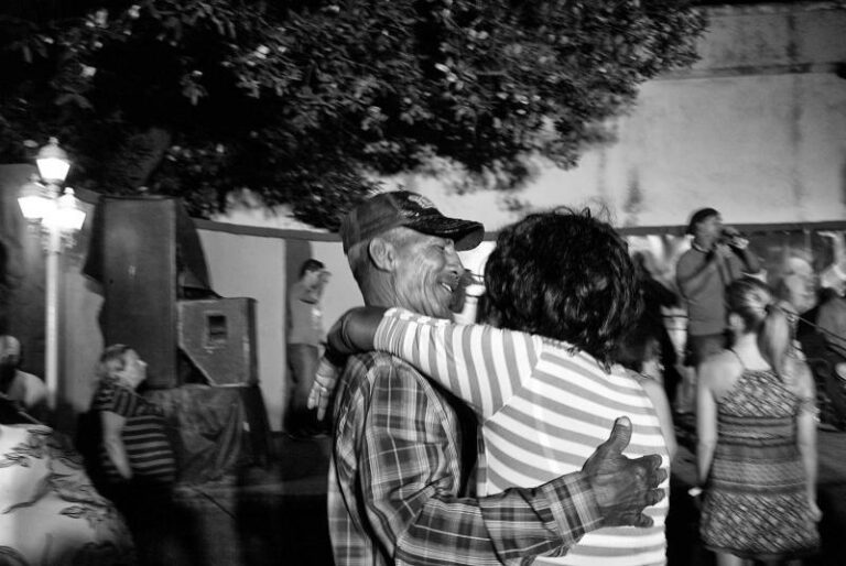 33407116831 ef07e31670 h 0