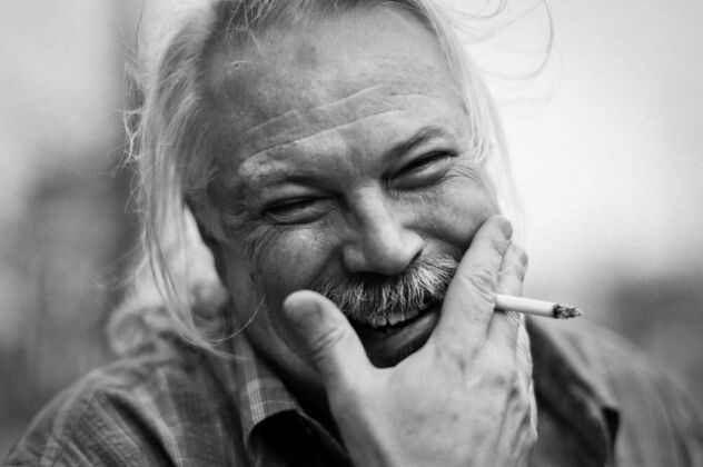 L1007780 Edit Edit small