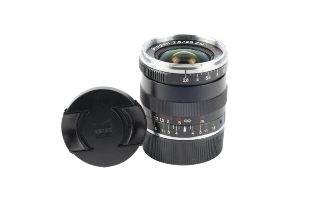 Carl Zeiss Biogon 25 2 8 15693901 2