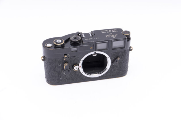 M3 Black 1038961 1