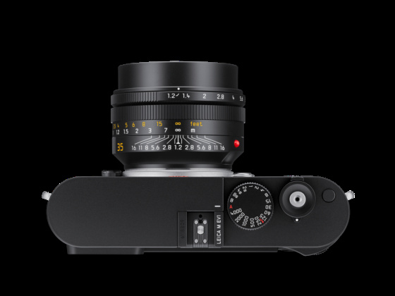 20229 Leica M EV1 top 11635 Noctilux M 35 30657