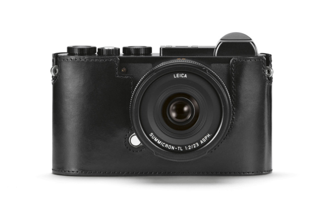 19301 Leica CL 19524 Protektor schwarz Front Final s RGB iso300 RGB