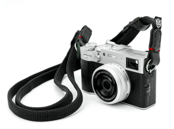 Trailflex black with red accent