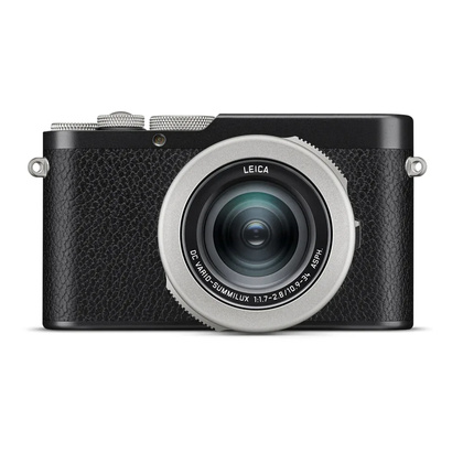 19197 D Lux8 100 YEARSOFLEICA front jpg