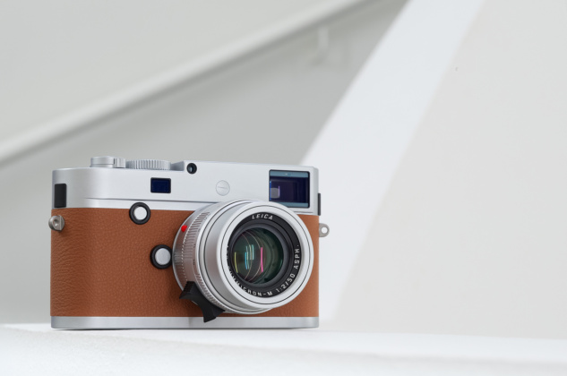 Ambient Shot Leica APO Summicron 50 silver 1 rgb