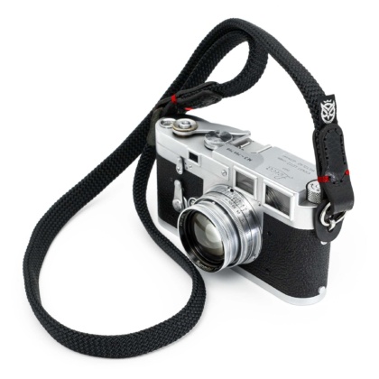 Flat rope black with red accent