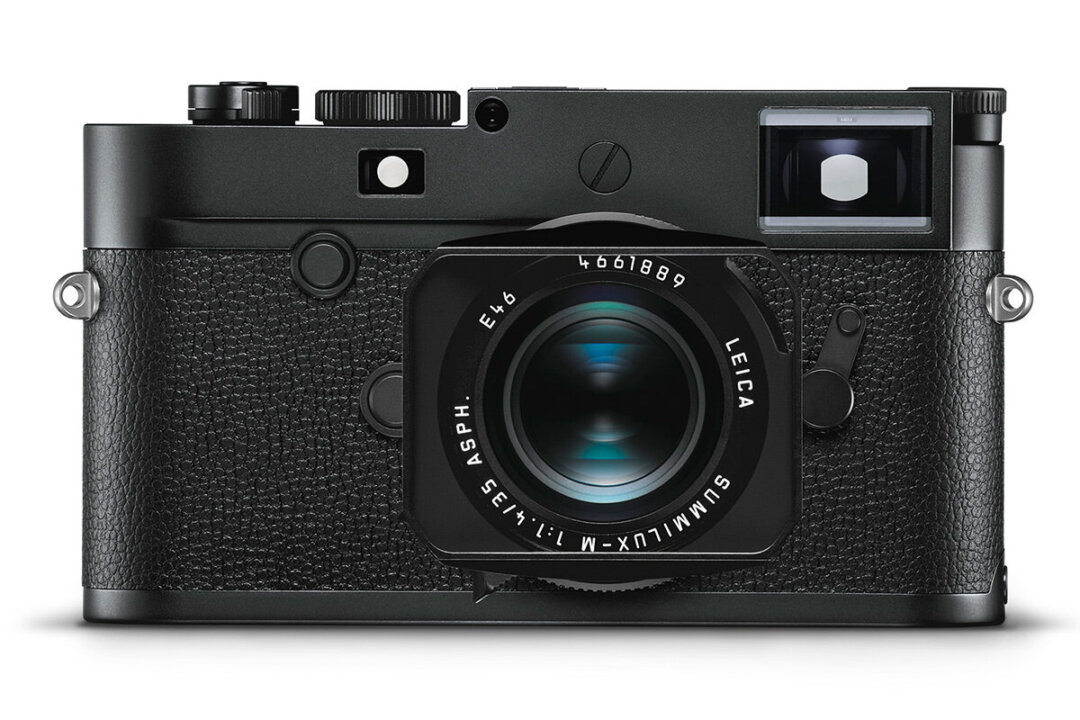 M10 monochromsummilux 35 front rgb