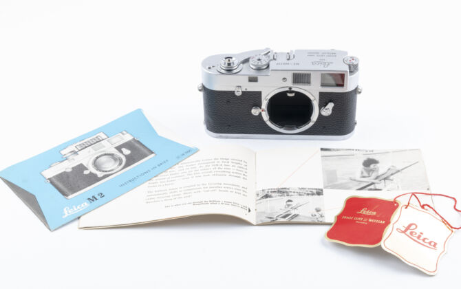 Leica M2 989737 8