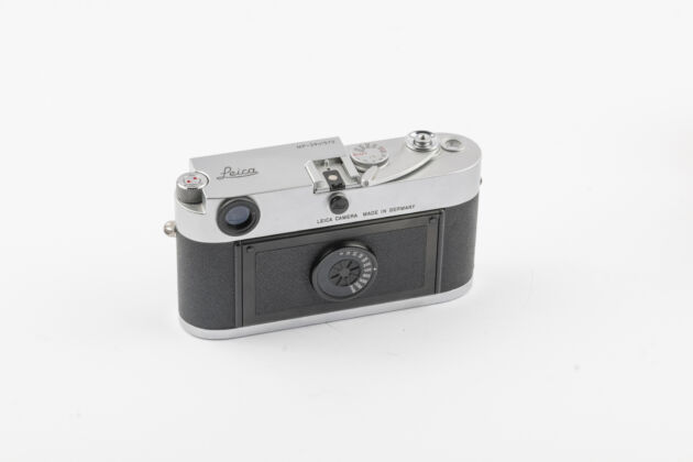 Leica MP Silver Chrome 22
