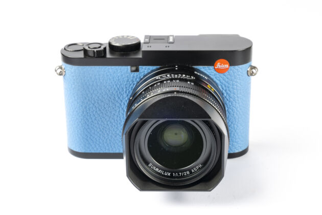Leica Q2 Blue 5404569 8
