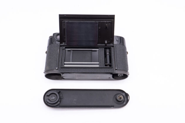 M3 Black 1038961 13