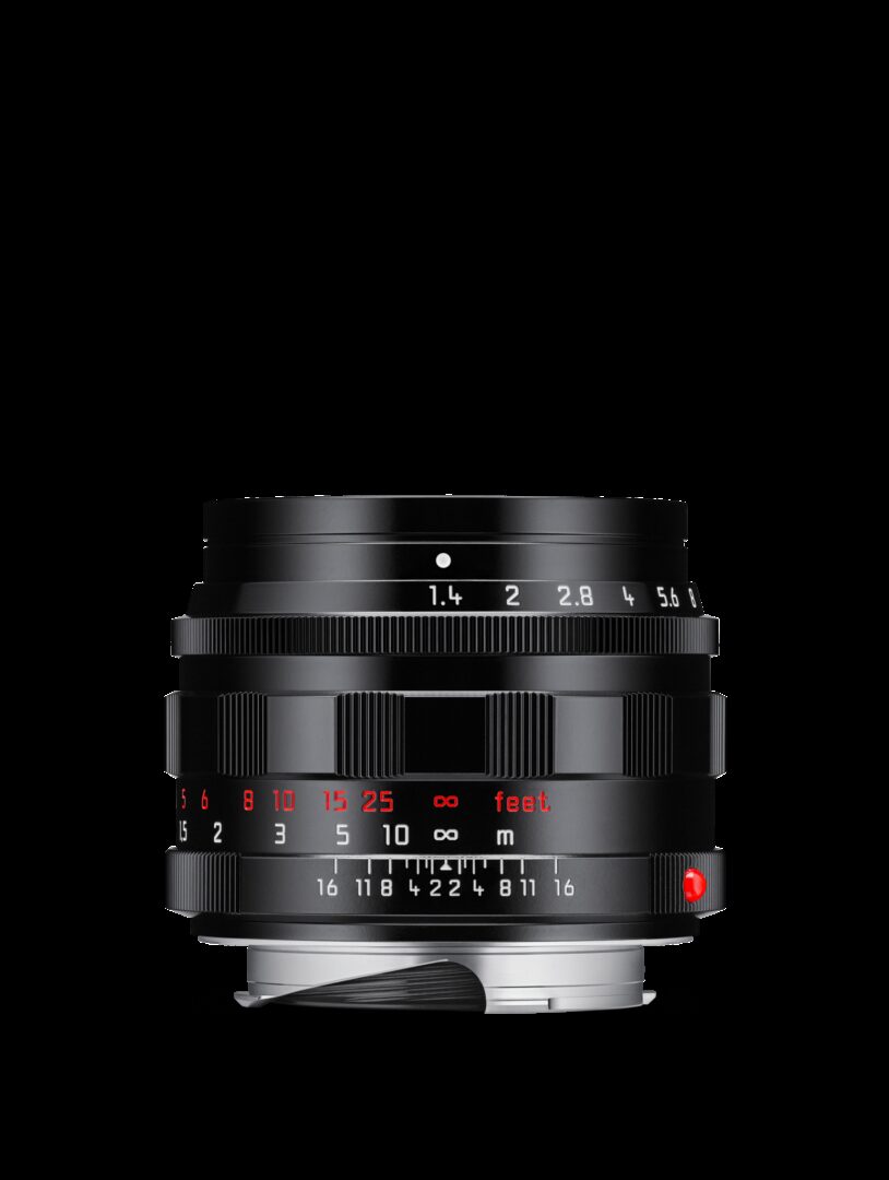 11713 Summilux M 50 classic blk f1 4 ASPH upright