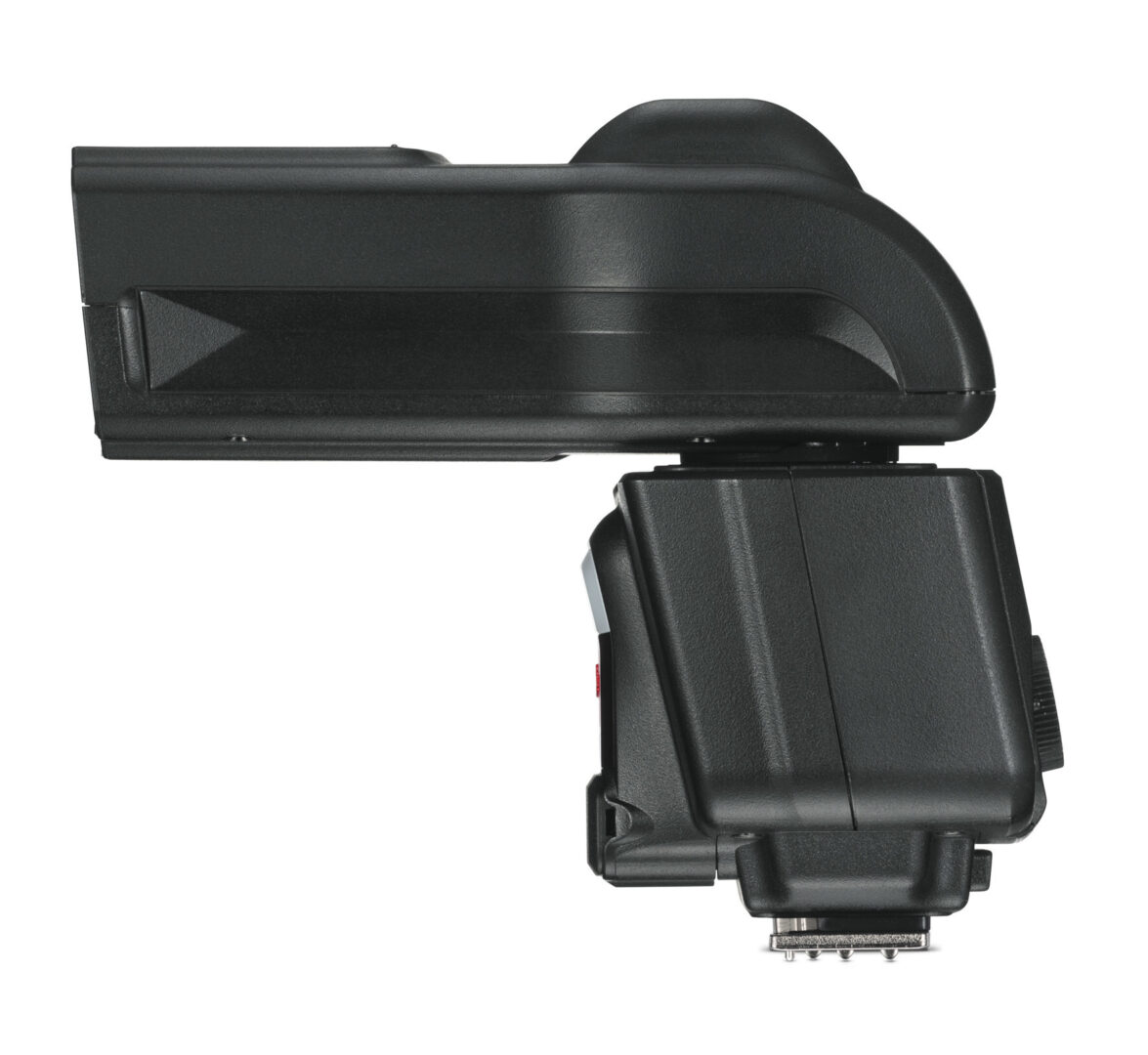 14625 SF60 solo LEFT RGB