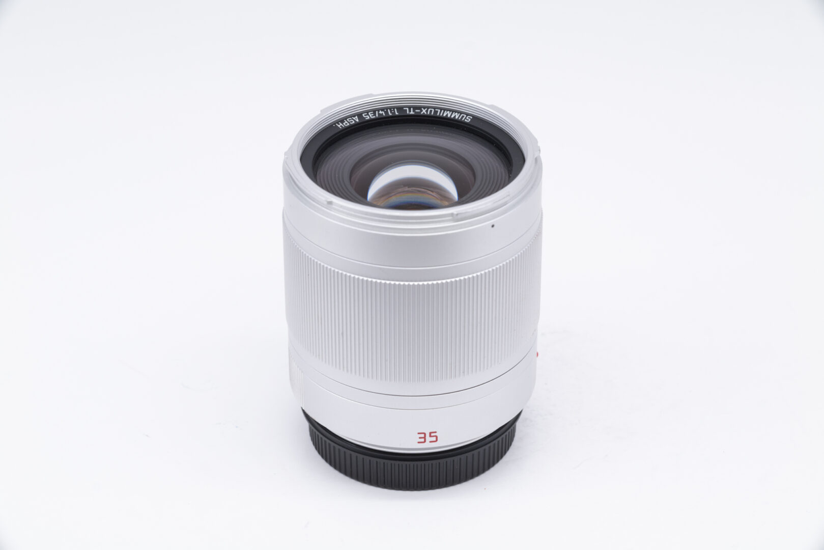 35 TL Summilus 4601774 1