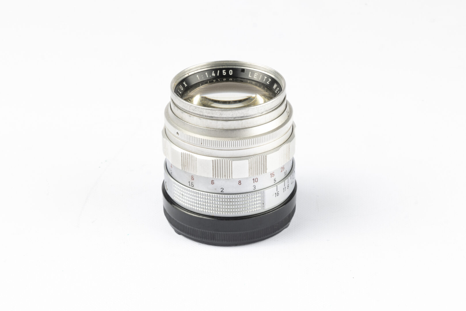 50 Summilux 2048784 6