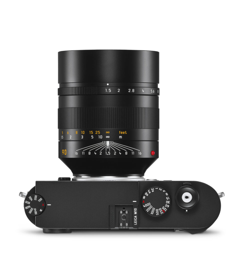 M10 black Summilux M 1 5 90 ASPH TOP RGB