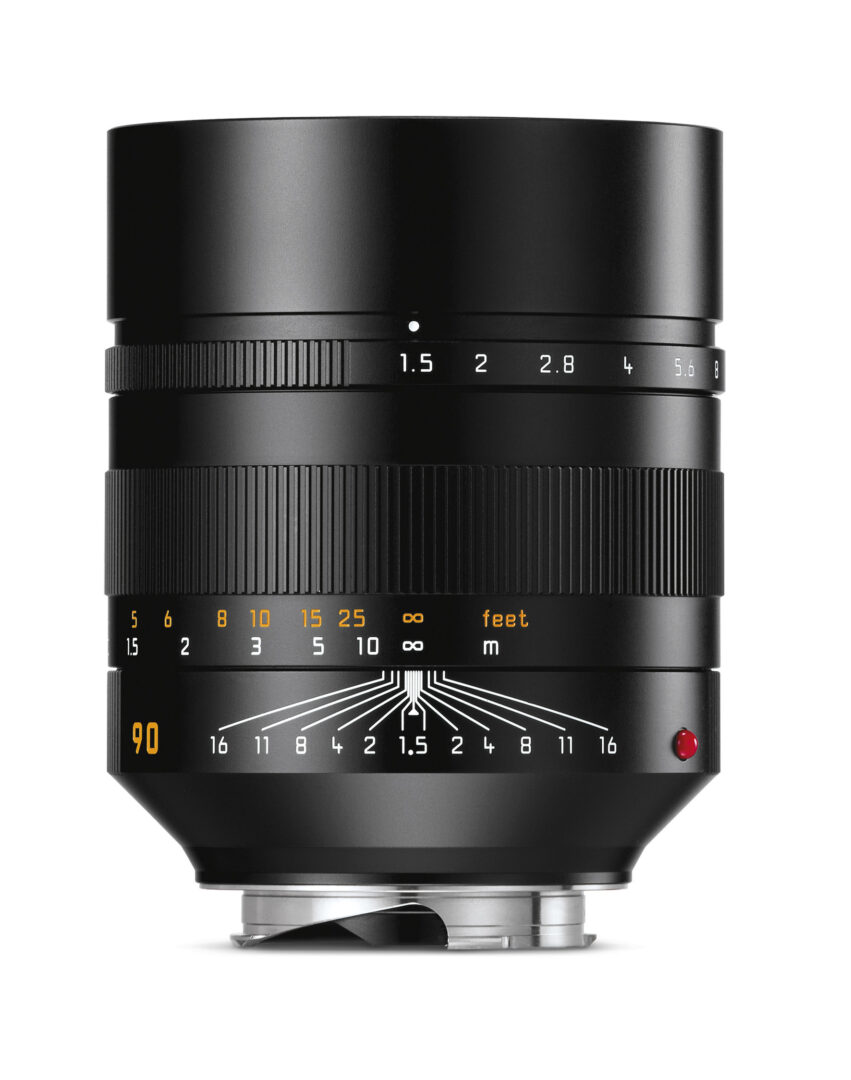 Summilux M 1 5 90 ASPH FRONTAL RGB