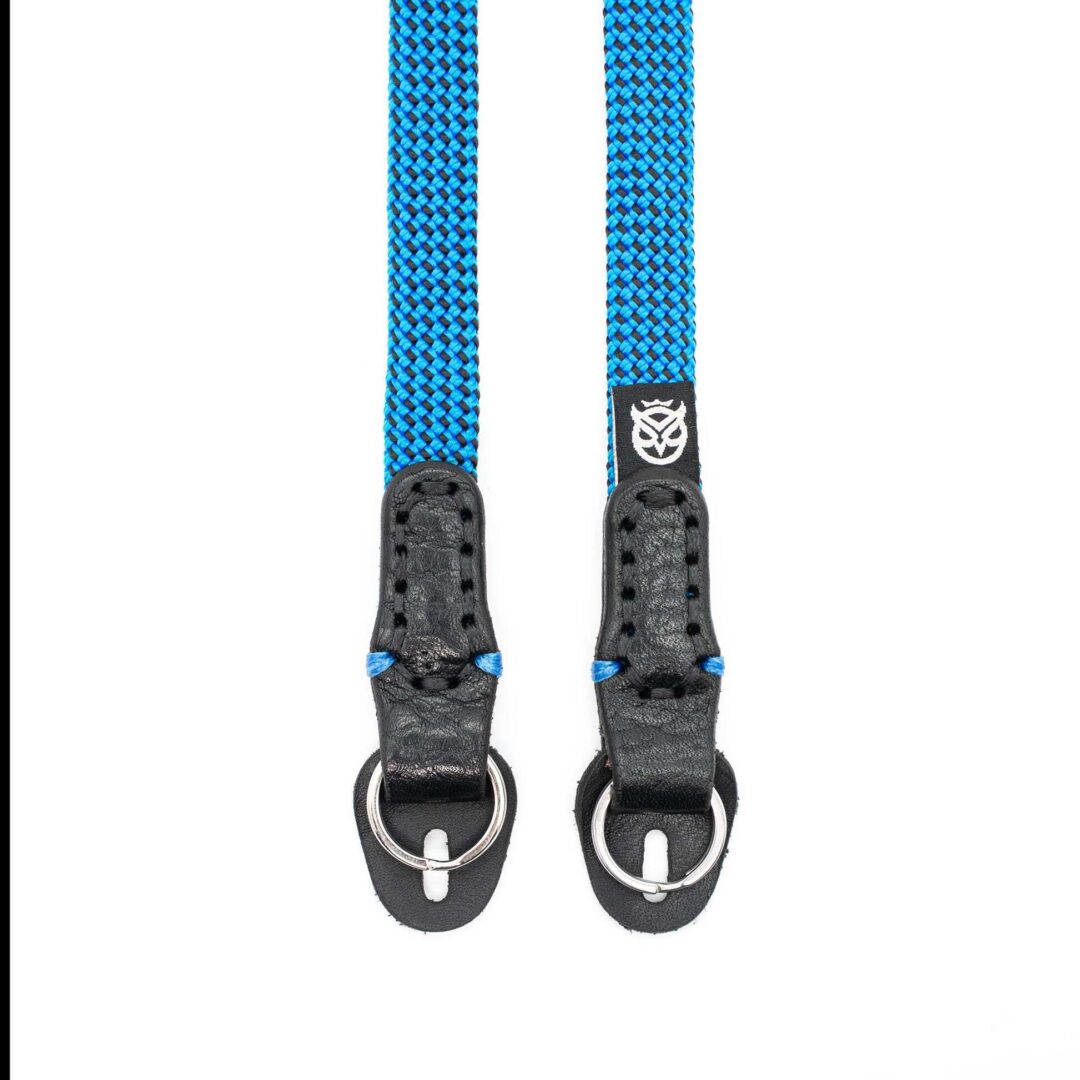 Flat rope diamond blue close